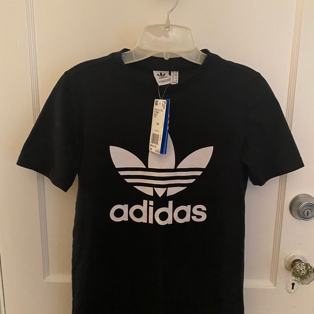 NWT ADIDAS ORIGINAL TREFOIL TEE | sz xs